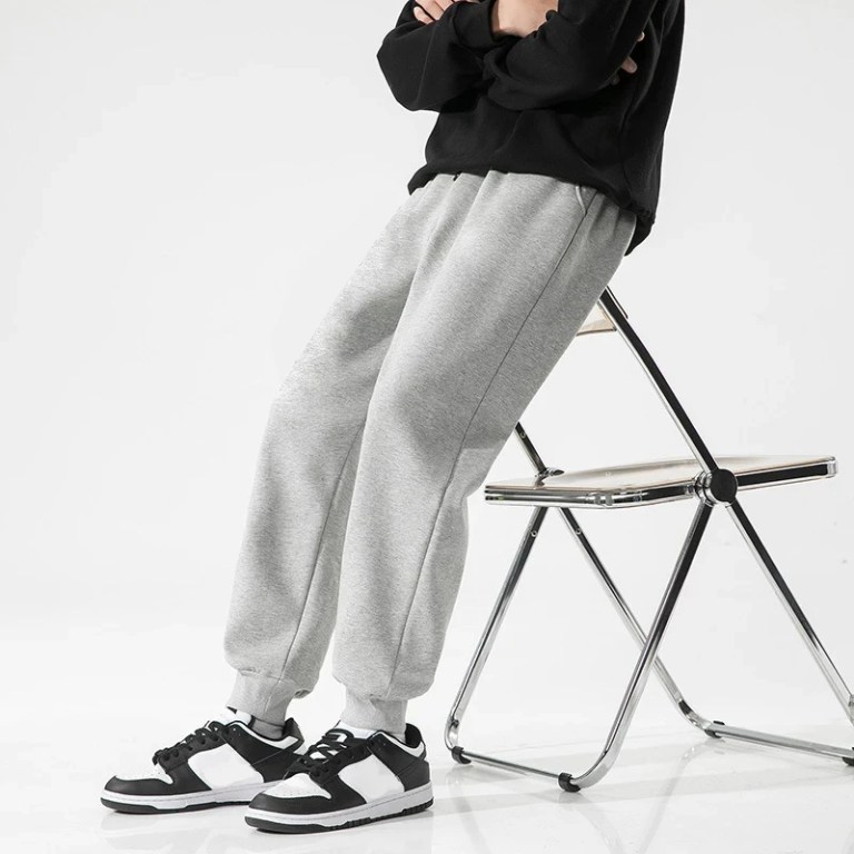 Men’s Athletic Trainning Joggers Casual Loose Fit Sweatpants Spring Fall Fleece Lined Pants Elastic Waist Drawstring Trousers