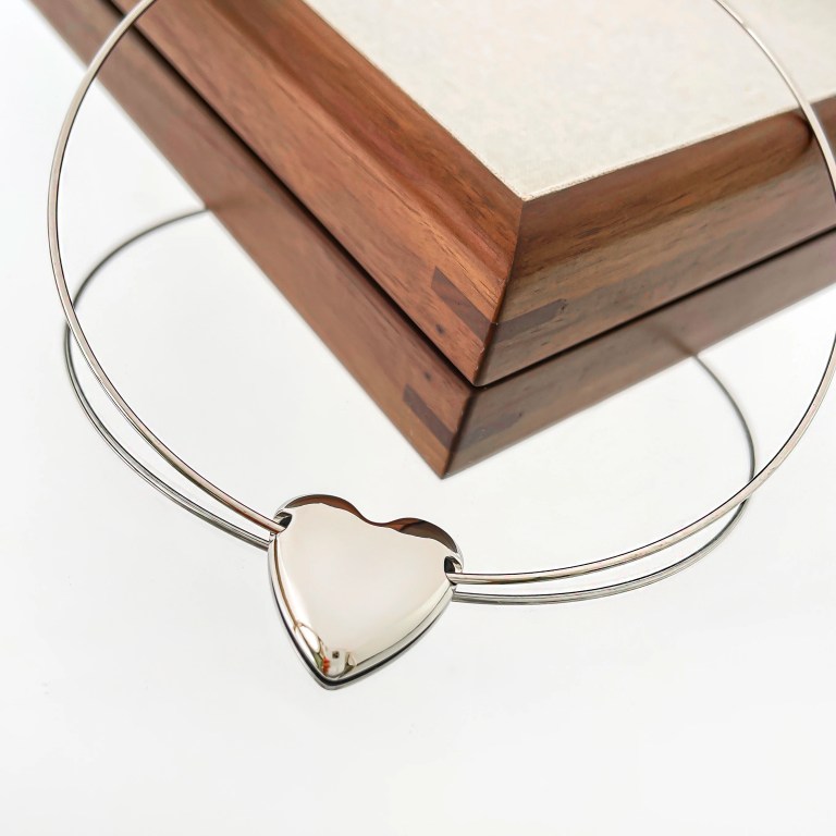 Peri's Stainless Steel Silver Plated Choker Heart Pendant Necklace 4