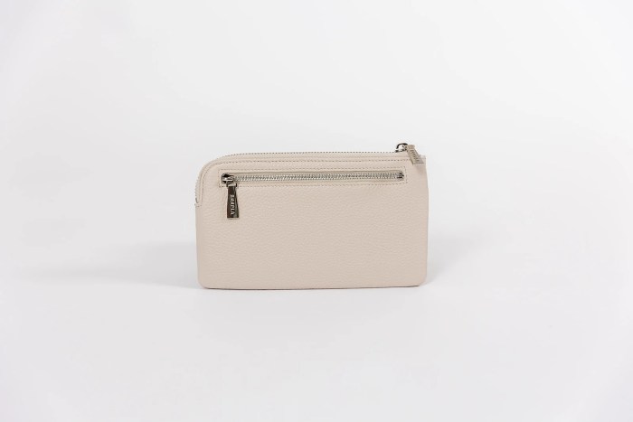 hoopla black phone purse (copy)