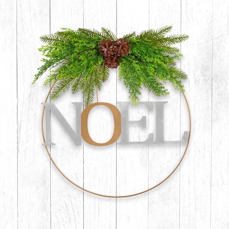 santa's helper noel christmas wreath charming seasonal touch 50cm