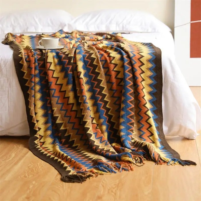 Bohemian Hand Knitted Blanket Zig Zag with Tassel 4