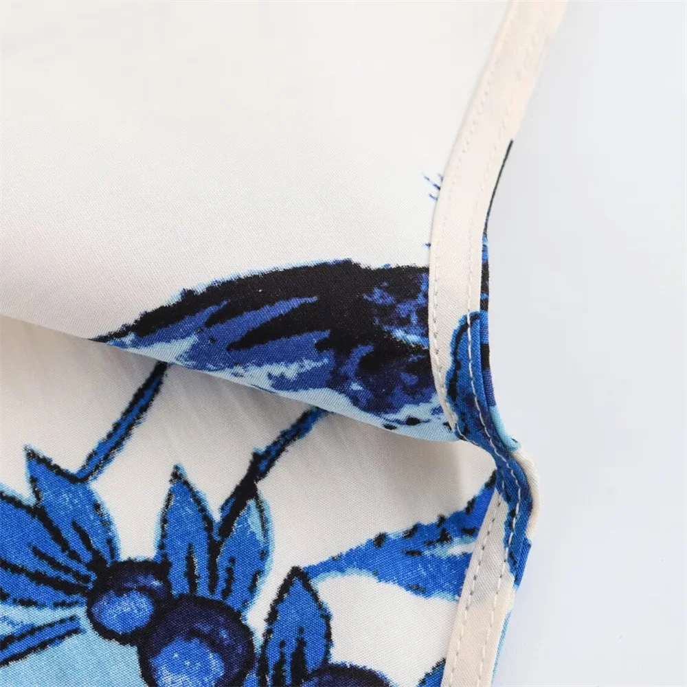 Women's Flip Collar, Buckle Tie Belt, Blue Floral Shirt Dress 6