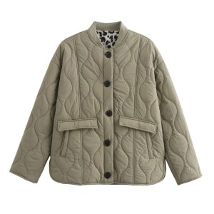 zach women's leopard print lined single breasted quilted coat with stand up collar Zach Women's Leopard Print Lined Single-Breasted Quilted Coat with Stand-Up Collar 4