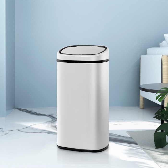 devanti 58l motion sensor bin rubbish automatic white devanti 58l motion sensor bin rubbish automatic white