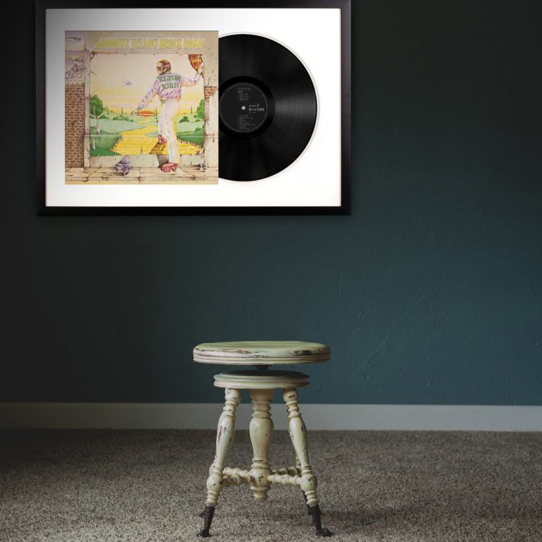 framed taylor swift lover 2p vinyl album art