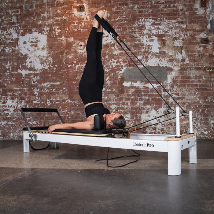 lifespan fitness contour pro studio aluminium reformer pilates bed set lifespan fitness contour pro studio aluminium reformer pilates bed set