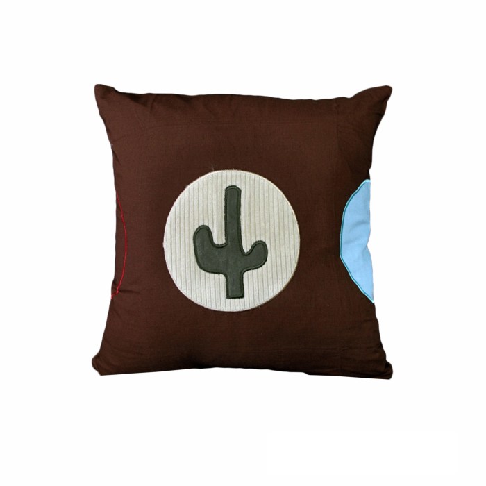 v442 hin cushion wildwest brown sq 204765 00.jpg