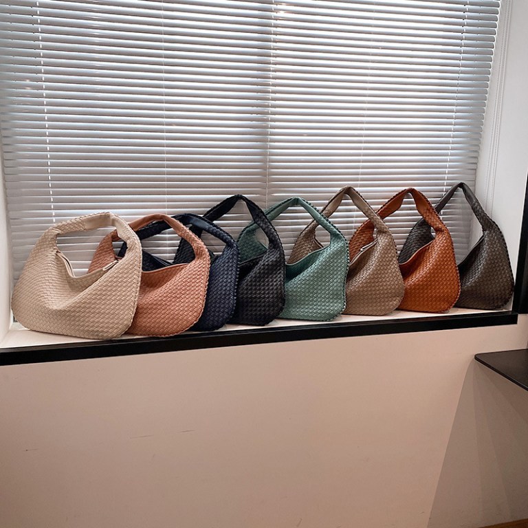 elegant woven leather hobo bag soft shoulder tote 47*32cm (coffee)