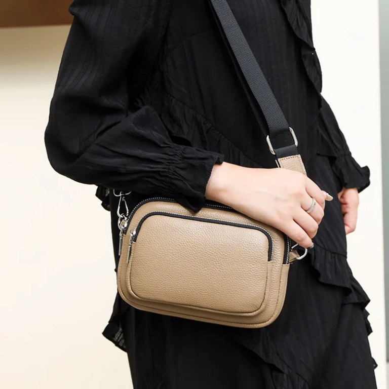 100% genuine leather crossbody messenger handbag the perfect gift for everyday 100% Genuine Leather Crossbody Messenger Handbag - The Perfect Gift For Everyday 3