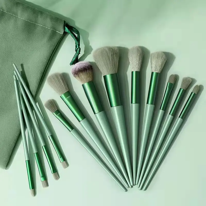 13-Piece Professional Makeup Brush Set with Box - Concealer & More
