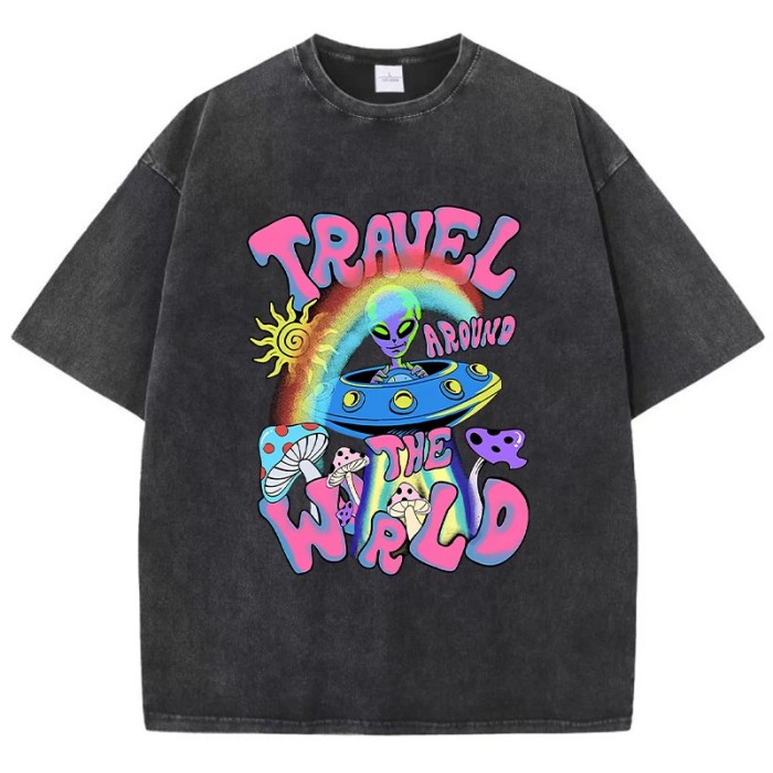 alien adventure: ufo world travel print t shirt for women Alien Adventure: UFO World Travel Print T-Shirt for Women 1
