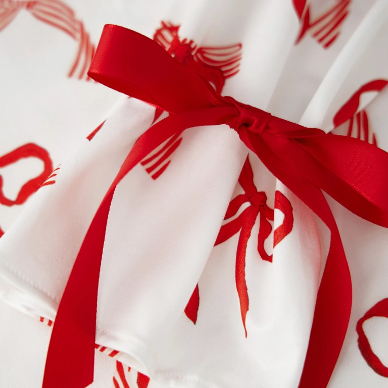 Charming Comfort: Bow/Cherry/Clover Print Pyjama Set with Button-Up Top & Ruffle Shorts 5