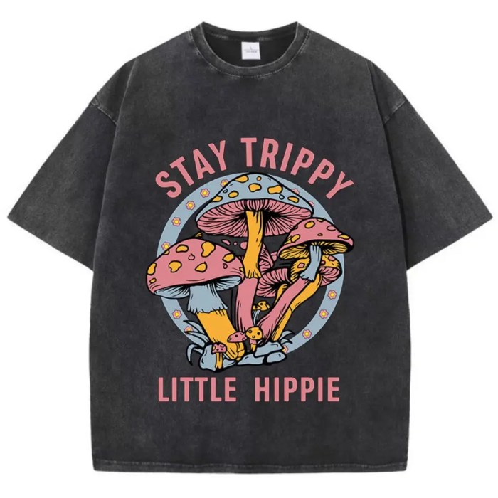 Stay Trippy: Vintage Mushroom Print Cotton T-Shirt for Women