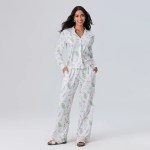 bloom in comfort: floral print loungewear set with v neck top & elastic waist pants Bloom in Comfort: Floral Print Loungewear Set with V-Neck Top & Elastic Waist Pants 1