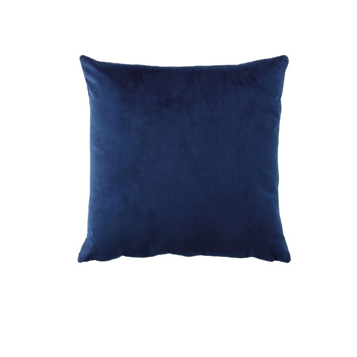 v442 bca cushion vividcoor velvetindigo sq 202865 00.jpg