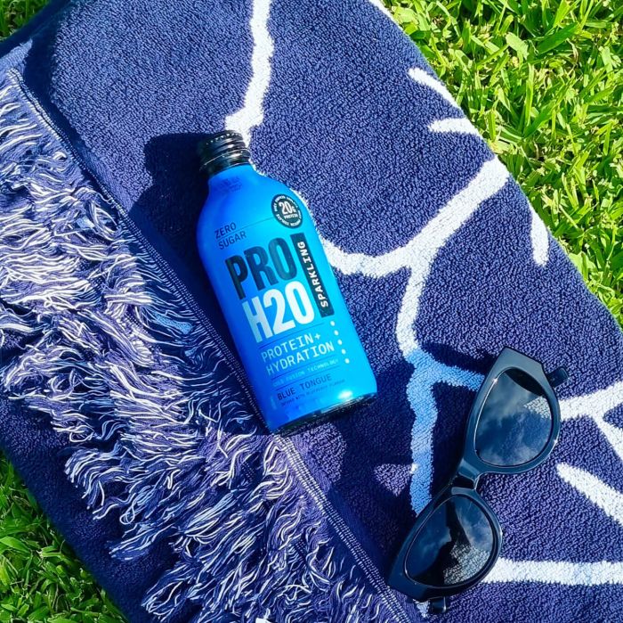 pro h20 sparkling 20g protein hydration drink zero sugar hydrate blue tongue pro h20 sparkling 20g protein hydration drink zero sugar hydrate blue tongue