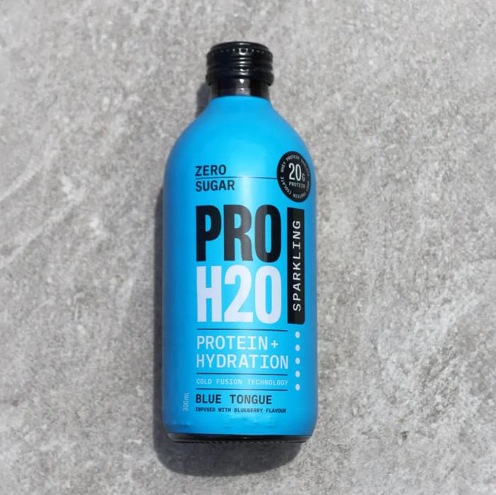 pro h20 sparkling 20g protein hydration drink zero sugar hydrate blue tongue pro h20 sparkling 20g protein hydration drink zero sugar hydrate blue tongue