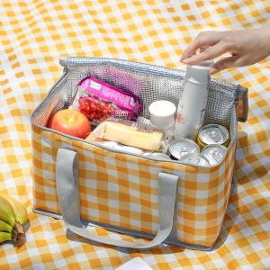 2pcs yellow insulated picnic lunch bag with checkered design, thermal storage for hot and cold items 2pcs yellow insulated picnic lunch bag with checkered design, thermal storage for hot and cold items