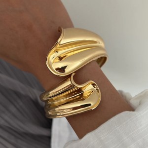diezi punk hip hop gold color leaves geometric metal wide cuff bangles bracelets fashion spring bangles for women men jewelry DIEZI Punk Hip Hop Gold Color Leaves Geometric Metal Wide Cuff Bangles Bracelets Fashion Spring Bangles For Women Men Jewelry 1