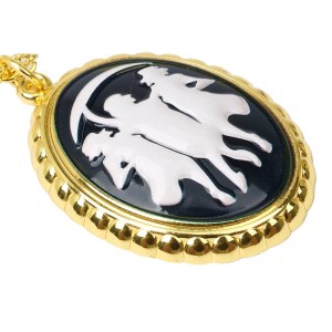 Agatha Cameo Necklace – Darkhold Diaries Metal Pendant 5cm Cosplay Prop 3