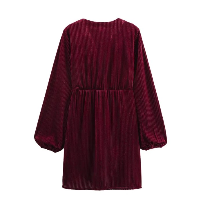deep red women's velvet mini dress – retro v neck, long sleeve, slim fit with front knot detail Deep Red Women's Velvet Mini Dress – Retro V-Neck, Long Sleeve, Slim Fit with Front Knot Detail