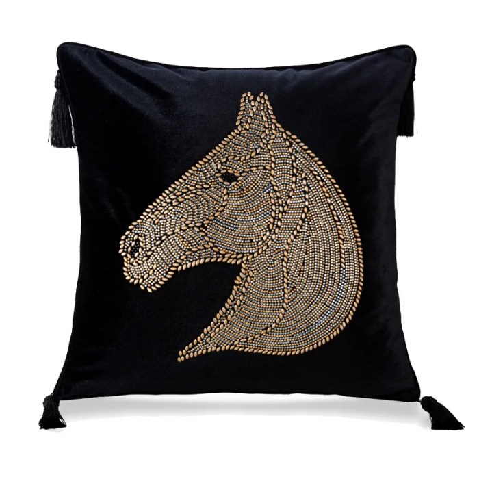 beaded horse head velvet cushion cover 45x45cm decorative throw pillow case with tassels for sofa & home decor Beaded Horse Head Velvet Cushion Cover - 45x45cm Decorative Throw Pillow Case with Tassels for Sofa & Home Decor 2
