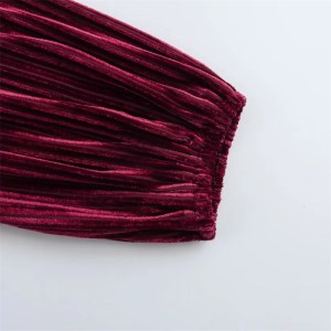 Deep Red Women's Velvet Mini Dress – Retro V-Neck, Long Sleeve, Slim Fit with Front Knot Detail 4