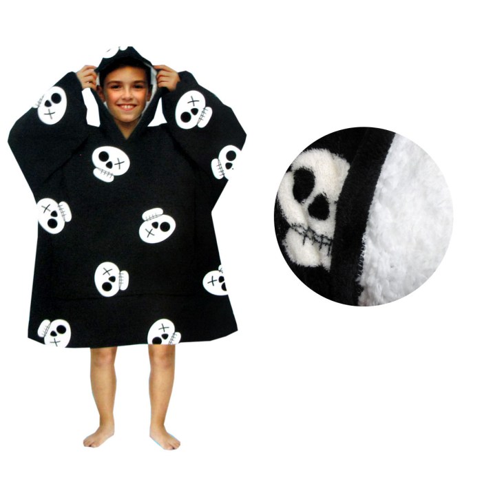 v442 abr blanket kidshoodieskulls black sh 96612 00.jpg v442 abr blanket kidshoodieskulls black sh 96612 00.jpg