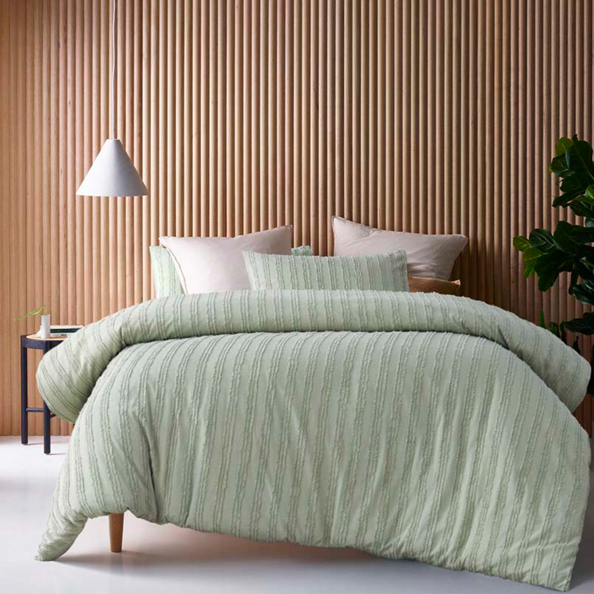 v442 hin quiltcs reflections sage ki 150551 00.jpg