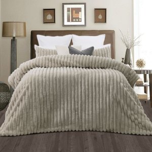 v442 idc comforter arna natural qs 167471 00.jpg