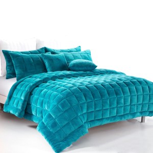 v442 mfl quilt augustamink emeraldgreen ki 75119 00.jpg