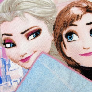 bloomington frozen elsa & anna kids cartoon printed microfiber beach towel 70 x 137 cm bloomington frozen elsa & anna kids cartoon printed microfiber beach towel 70 x 137 cm
