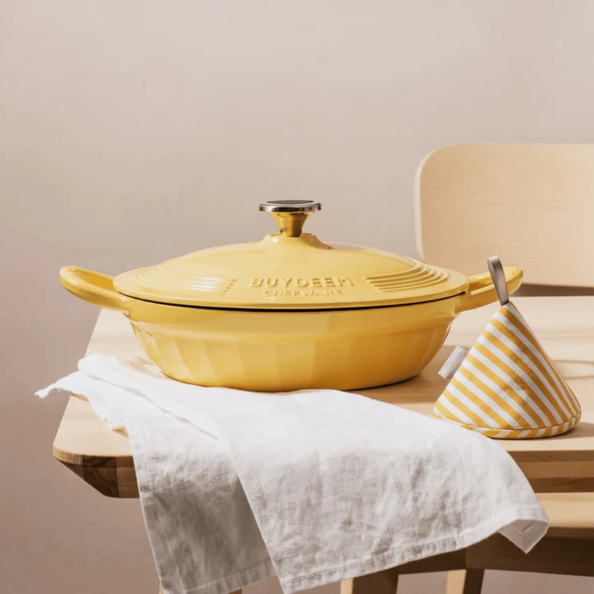 buydeem cp581 enameled cast iron dutch oven yellow