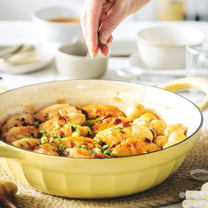 buydeem cp581 enameled cast iron dutch oven yellow
