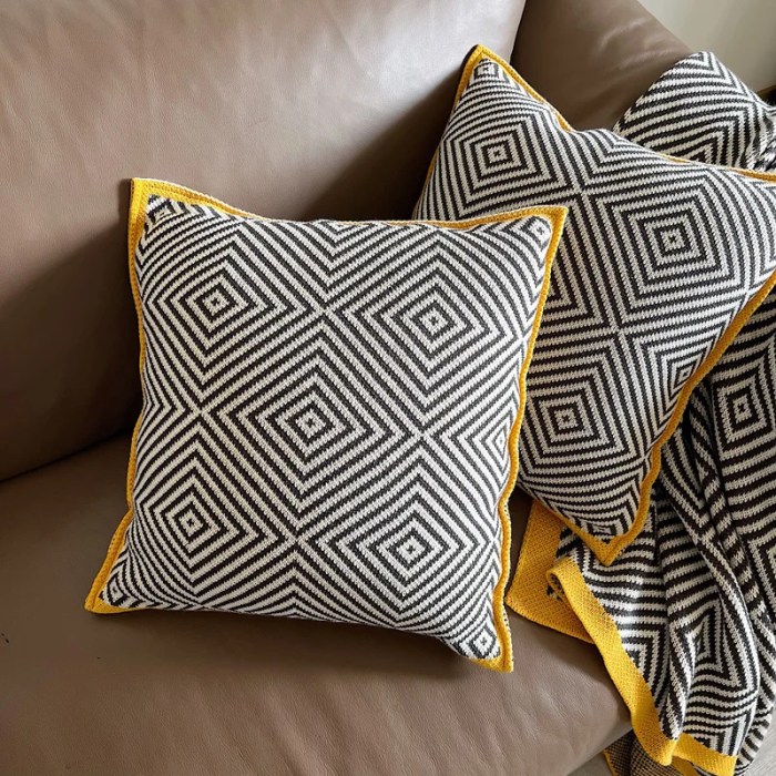 black geometric pillows knitting cushion case yellow border decorative pillow cover for sofa luxury living room home decoration Black Geometric Pillows Knitting Cushion Case Yellow Border Decorative Pillow Cover For Sofa Luxury Living Room Home Decoration