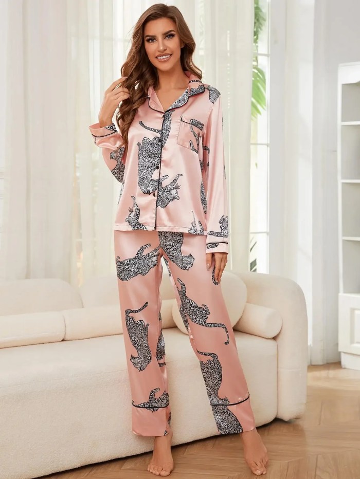 Leopard Print Silk Satin Pyjama Set – Women’s Long Sleeve Button-Down Top & Full-Length Pants, 2-Piece Sleepwear 3