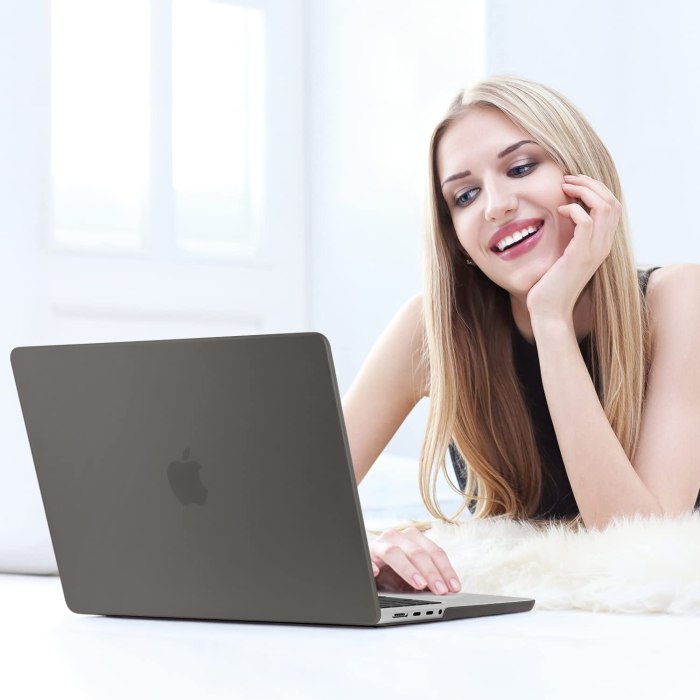 suitable for macbook pro 16 inch case 2023 2022 2021 m2 a2780 a2485 m1 pro/max hard shell case keyboard cover grey suitable for macbook pro 16 inch case 2023 2022 2021 m2 a2780 a2485 m1 pro/max hard shell case keyboard cover grey