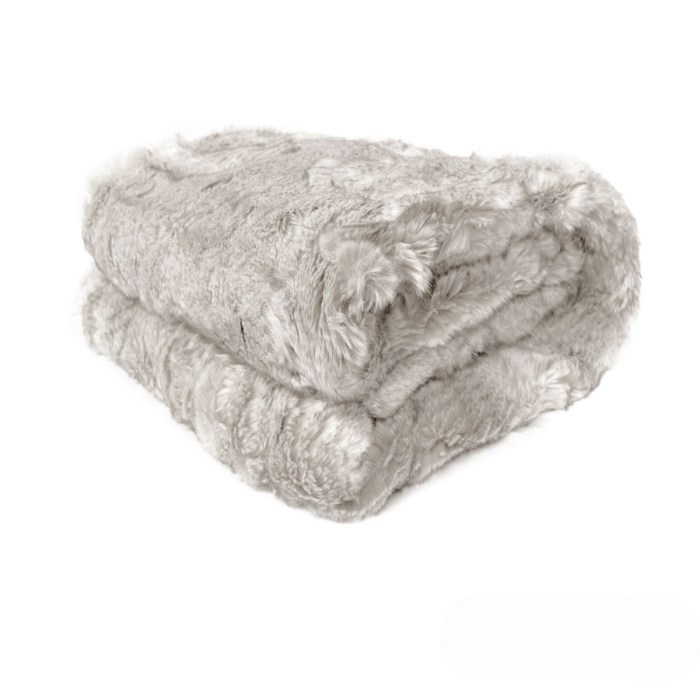 v442 atx throw 23daledallsheep cream re 202503121040 00.jpg