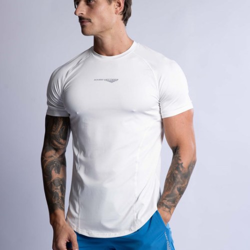 v697 pro tech performance tee white x large 218046 00.jpg v697 pro tech performance tee white x large 218046 00.jpg