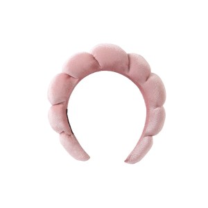 velvet cloud non slip hair band – simple & stylish hair accessory for women Velvet Cloud Non-Slip Hair Band – Simple & Stylish Hair Accessory for Women 5