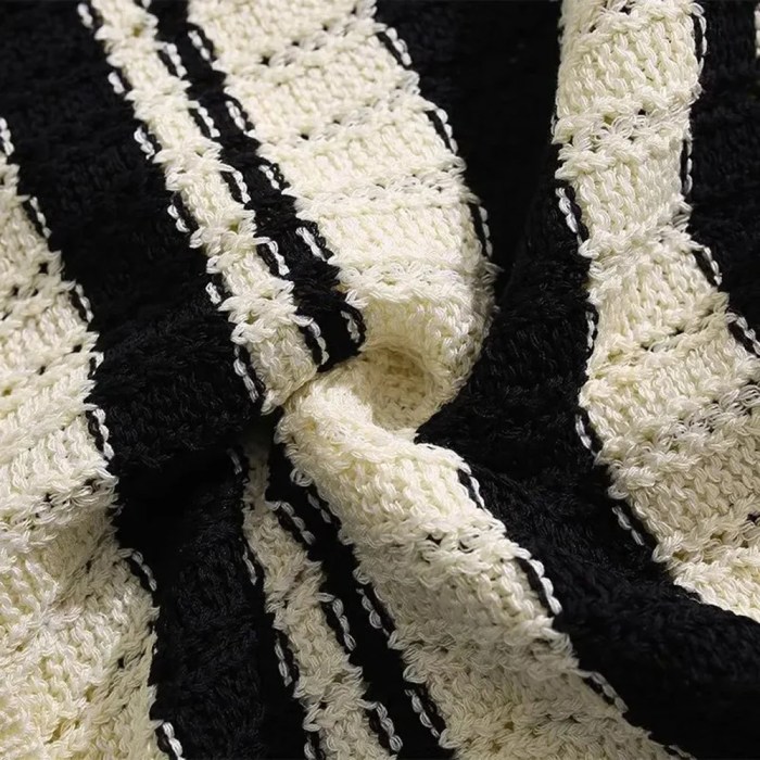 Men’s Knitted Black and White Stripe Vacay Shirt 6
