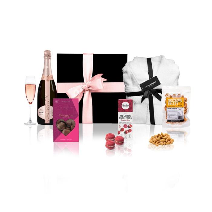v232 pghr0037 1 b1fed83d8d chandonpinkmothersdayhamper.jpg v232 pghr0037 1 b1fed83d8d chandonpinkmothersdayhamper.jpg