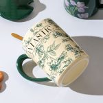 2x high fired ceramic porcelain mug set with lid 400ml vintage floral tea spoon green