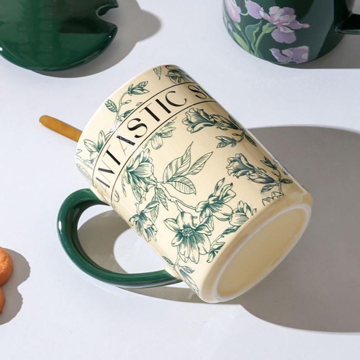 2x high fired ceramic porcelain mug set with lid 400ml vintage floral tea spoon green 2x high fired ceramic porcelain mug set with lid 400ml vintage floral tea spoon green