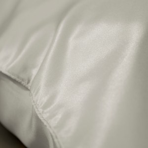 ardor silver nights silk pillowcase 51x76cm