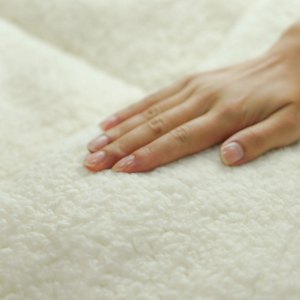 ramesses 1600gsm sherpa winter mattress topper single