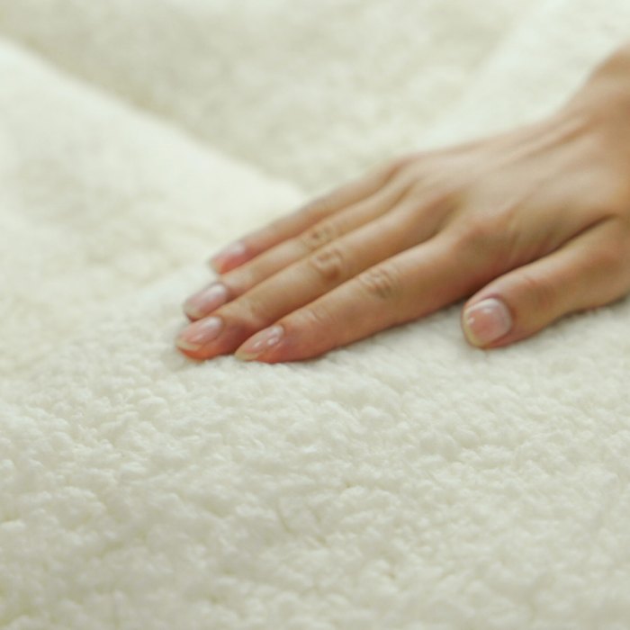 ramesses 1600gsm sherpa winter mattress topper single