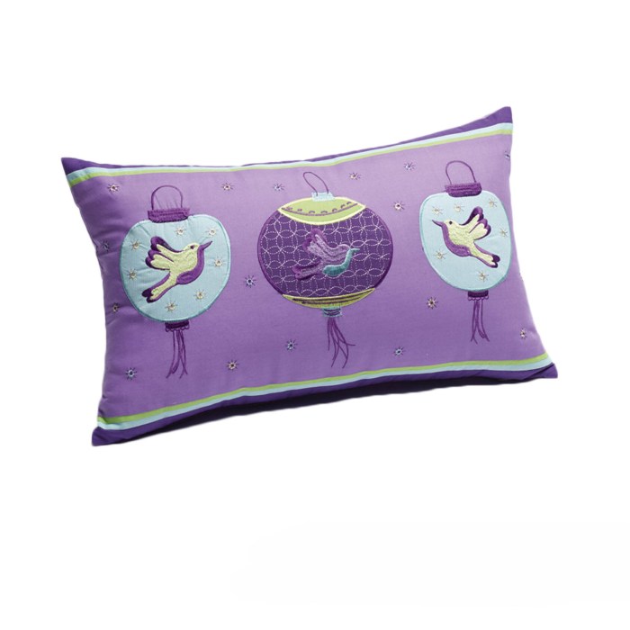 v442 pil cushion butterflylantern purple ob 208833 00.jpg