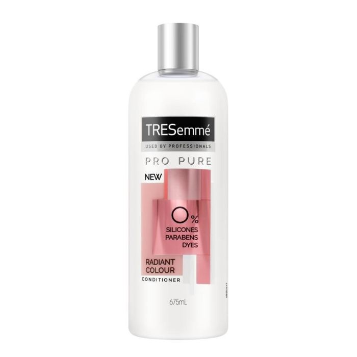 Tresemme 675ml Conditioner in Radiant Colour Tresemme 675ml Conditioner in Radiant Colour
