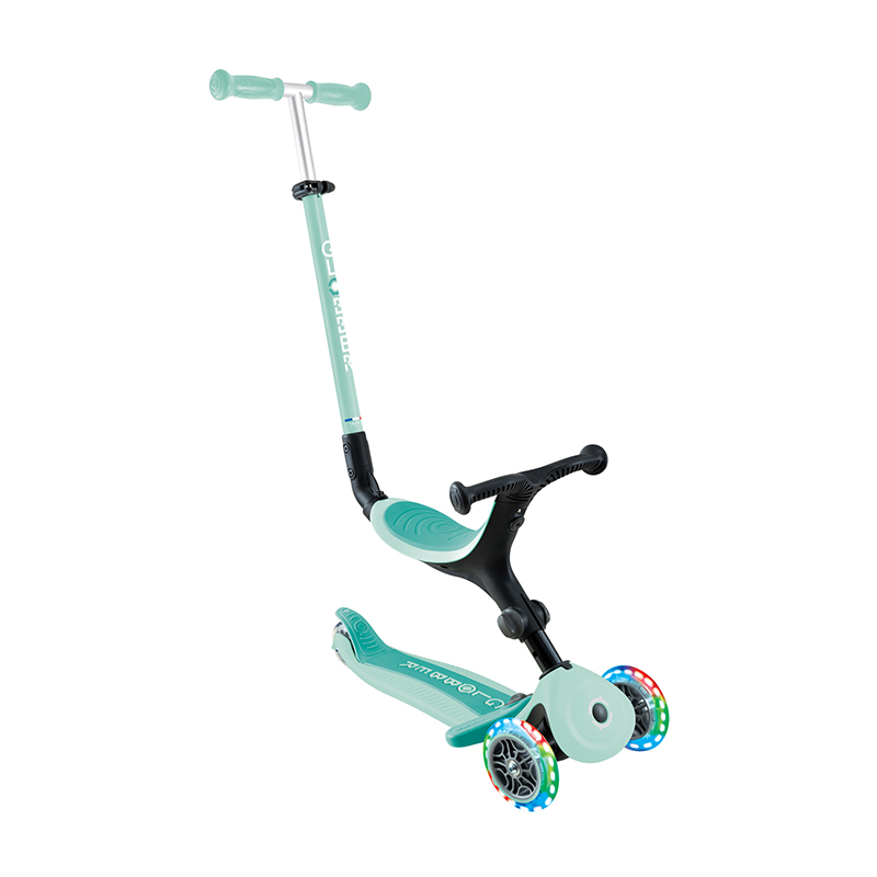 Globber GO UP ACTIVE with Lights - Mint /Dark Mint Globber GO UP ACTIVE with Lights - Mint /Dark Mint